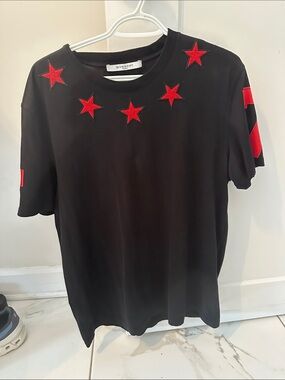 Givenchy Black Short-Sleeve Tee with Red Star Embellishments